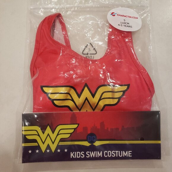 New Wonder Woman Kids Swimsuit 4-5 years 110cm - Picture 1 of 8